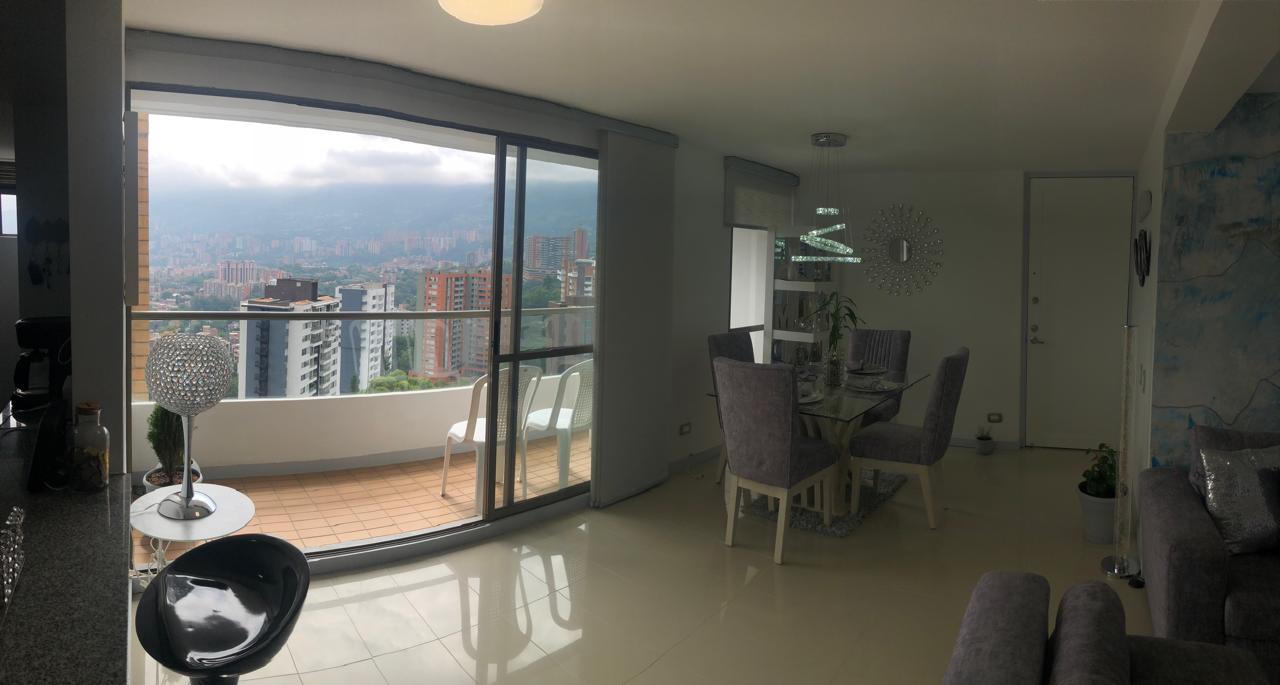 Apartamento para la venta en Envigado Loma del Barro