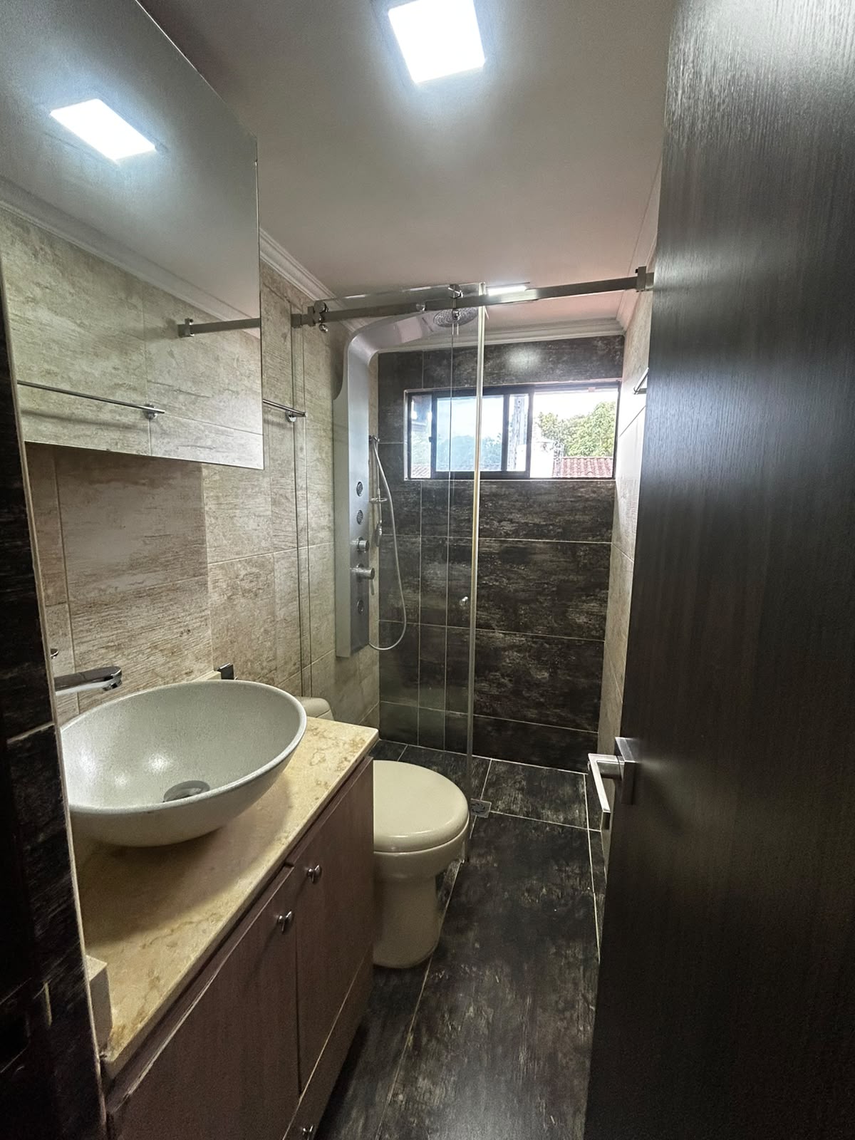Casa en venta en Belén La Palma Medellín 3 niveles