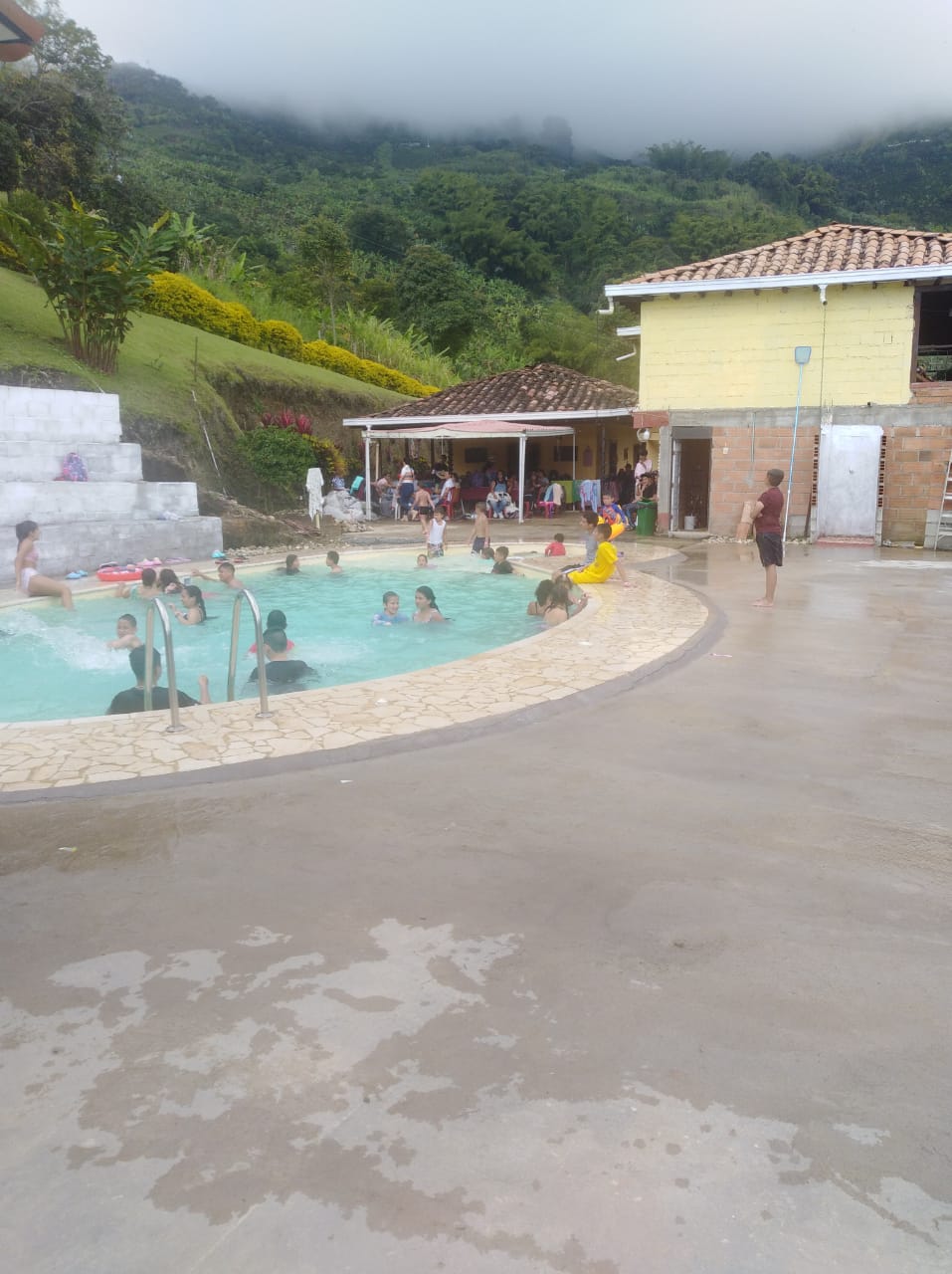 Casa Finca Para La Venta En Sonson.