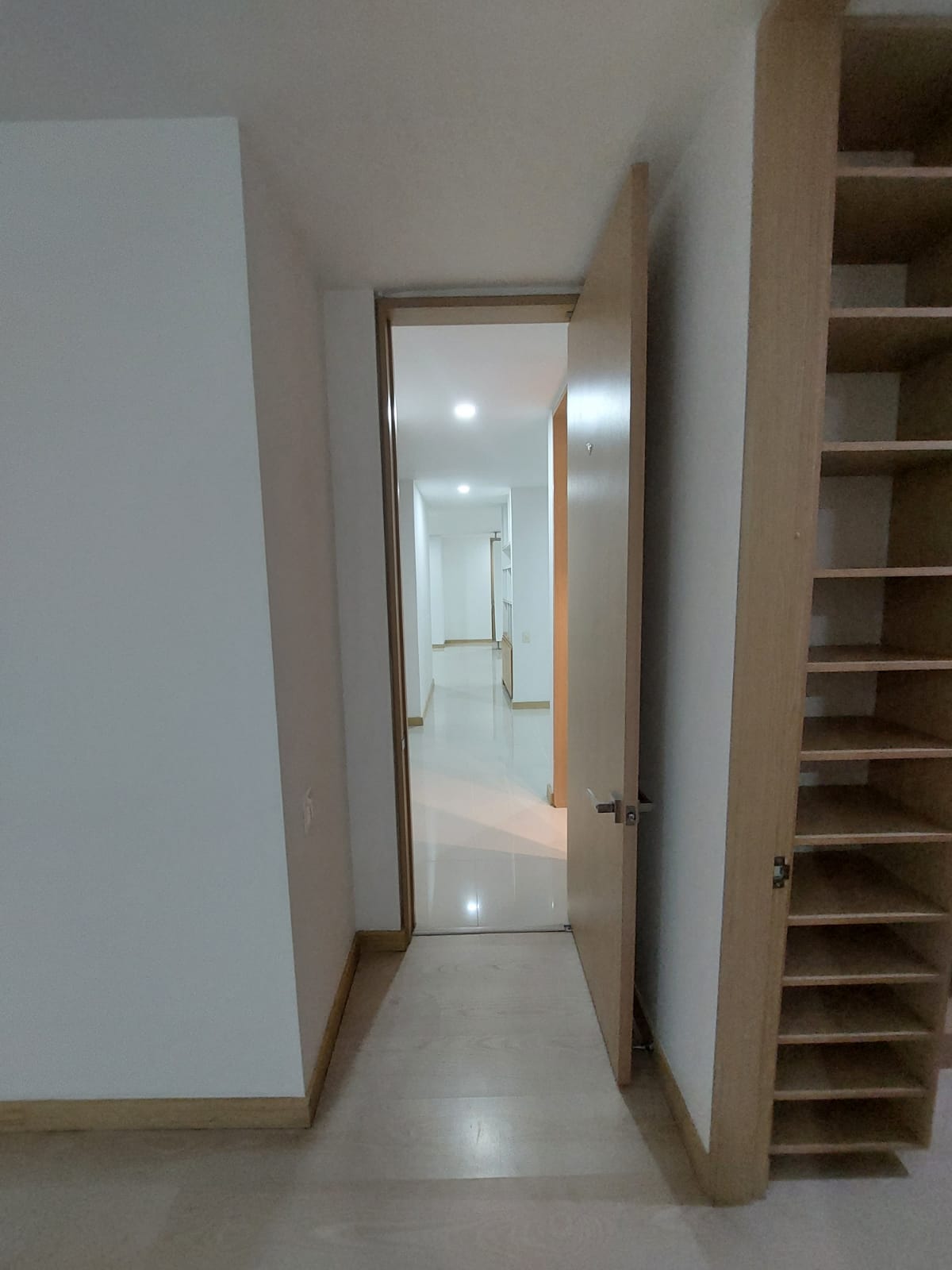 APARTAMENTO EN VENTA EN ENVIGADO