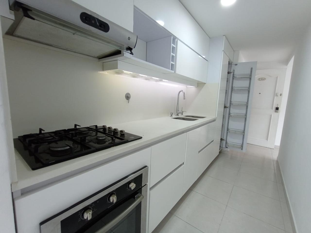 Apartamento en venta en Loma de los Bernal