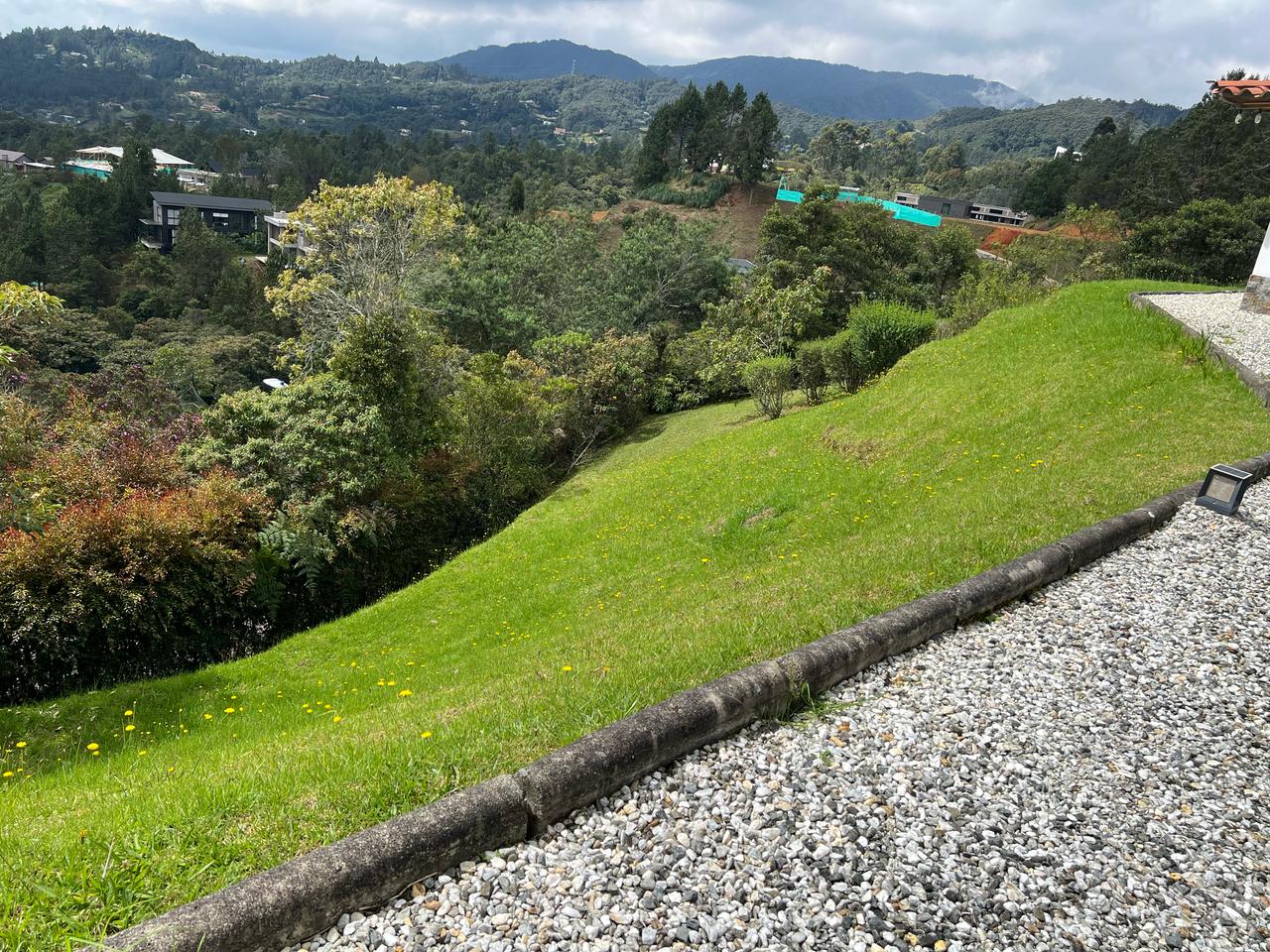 Venta de casa en Envigado Loma de El Escobero