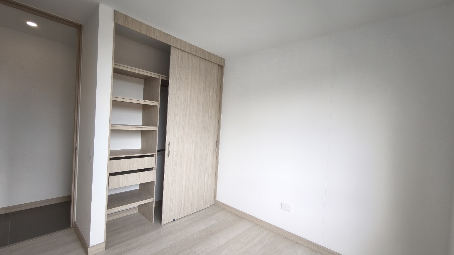 Venta de apartamento en El Retiro La Maria