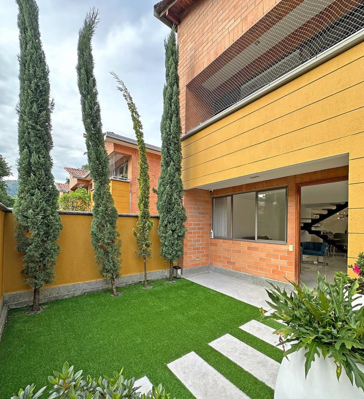 Casa para la venta en la Estrella Antioquia