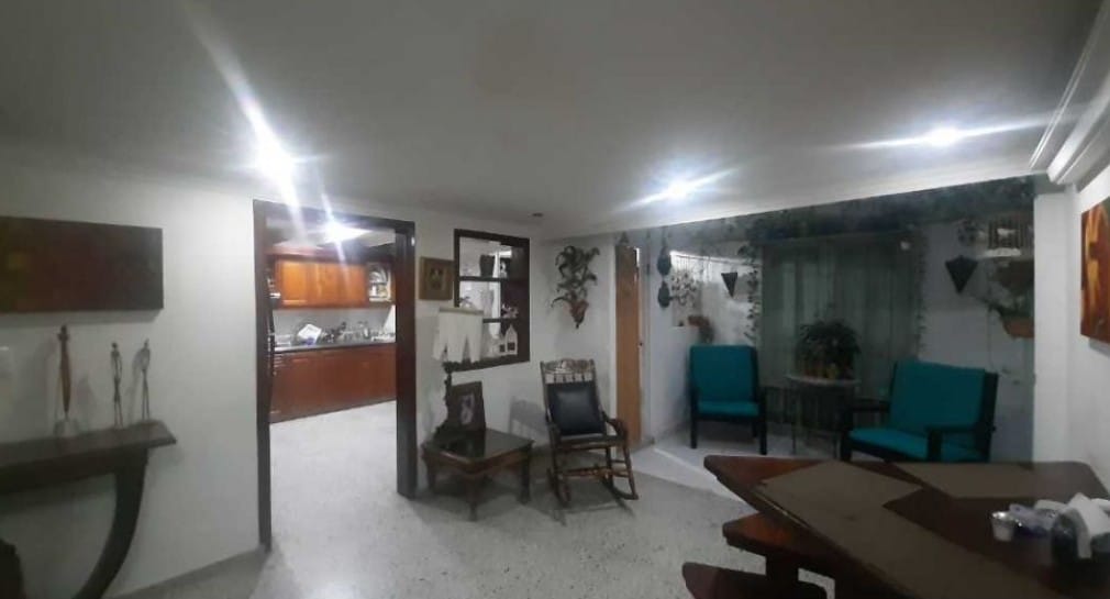 CASA PARA LA VENTA EN BELÉN LA NUBIA