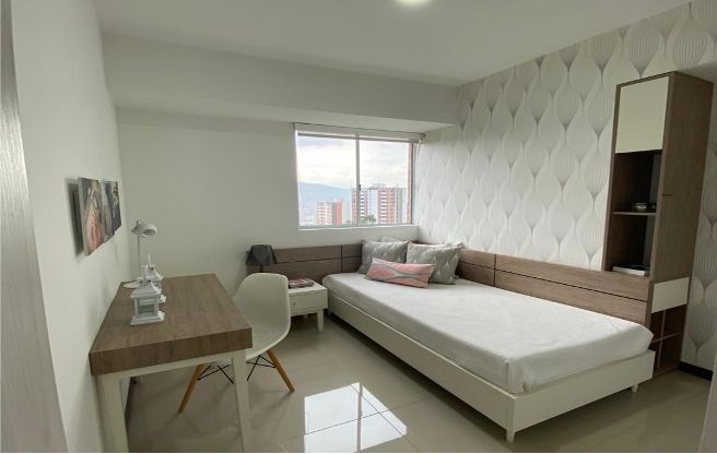 Venta de apartamento nuevo en Sabaneta Las Lomitas
