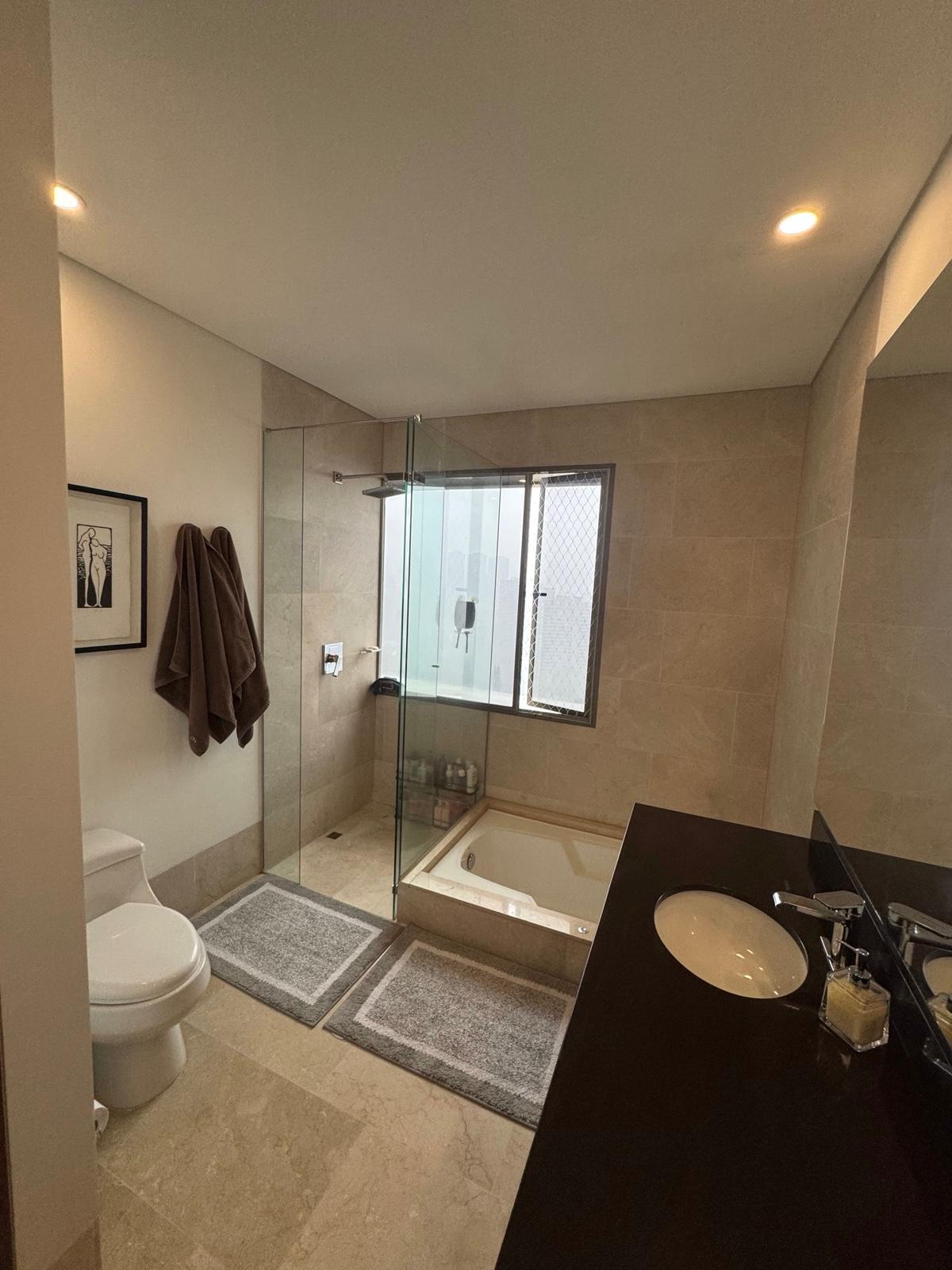 Apartamento en venta  en el poblado  las palmas  Medellín