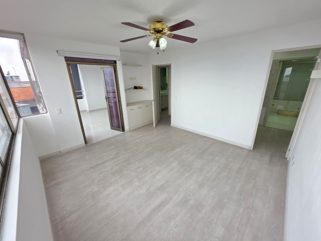 Venta de apartamento en El Poblado Milla de Oro