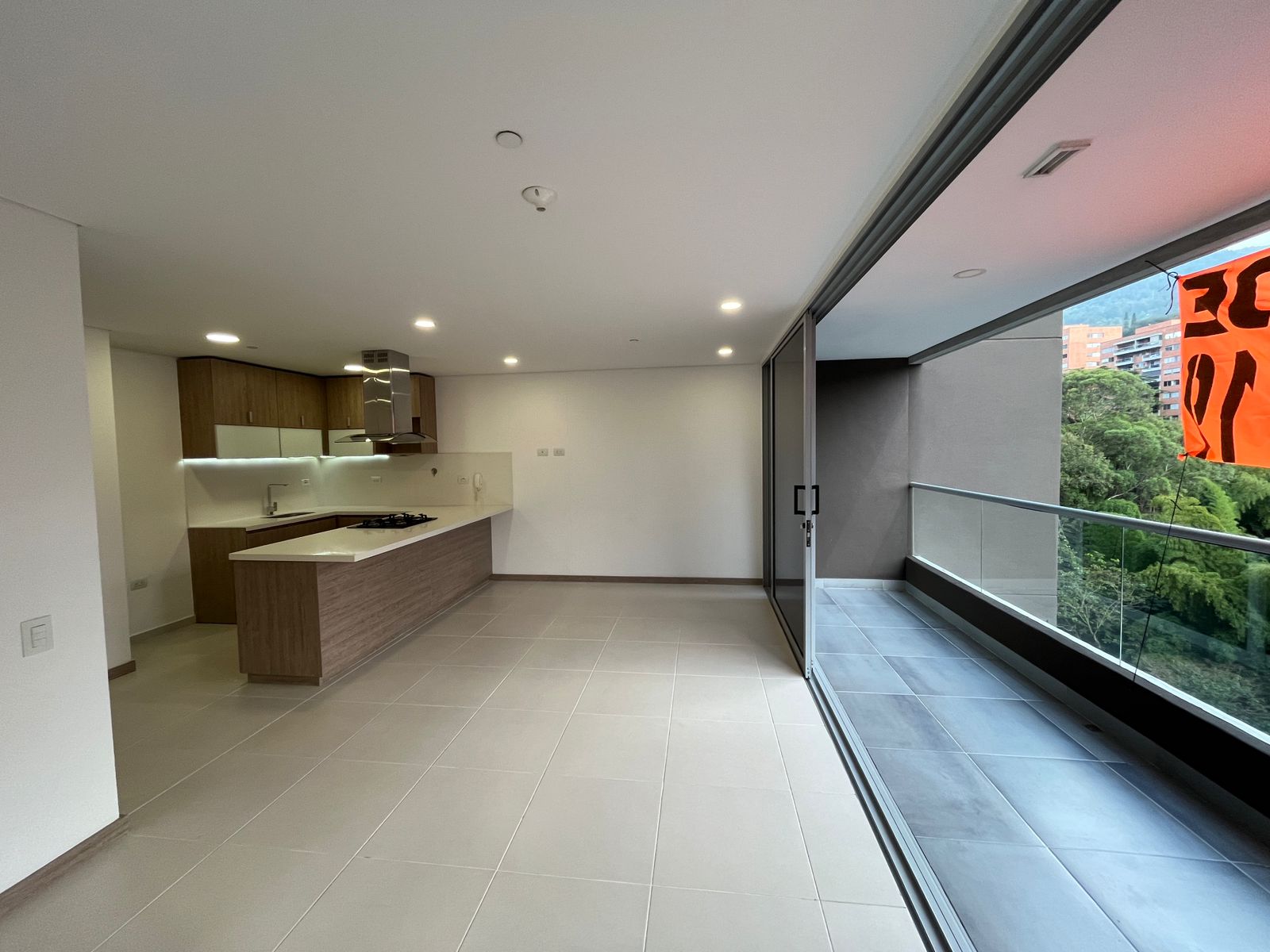 Vendo  Apartamento envigado loma del chocho