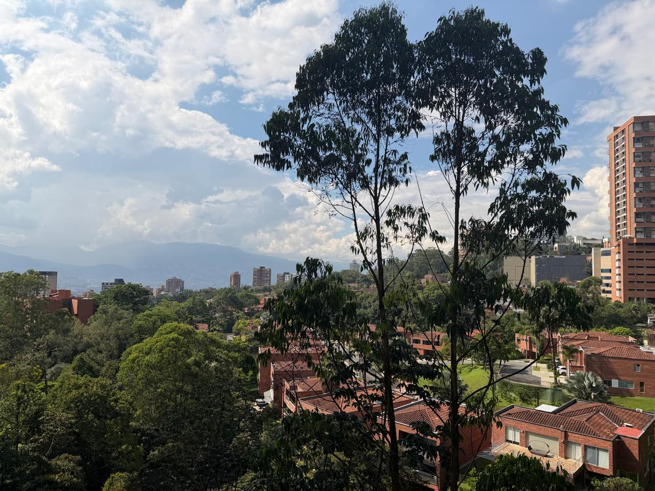 Apartamento en venta en Envigado Loma del Esmeraldal