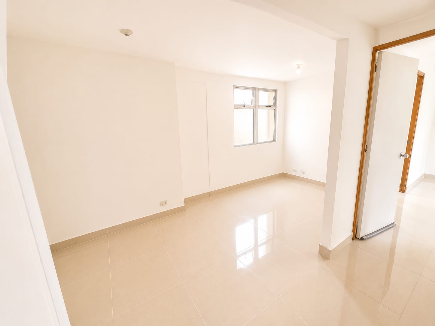 Apartamento en venta Itagüí Suramérica 80 m² mas estudio
