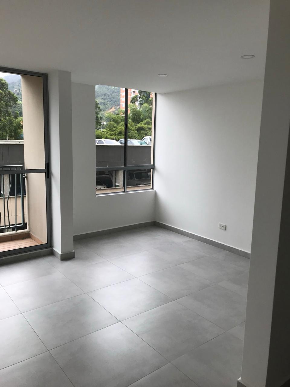 Apartamento en venta La Aldea La Estrella – 2H + 2 baños