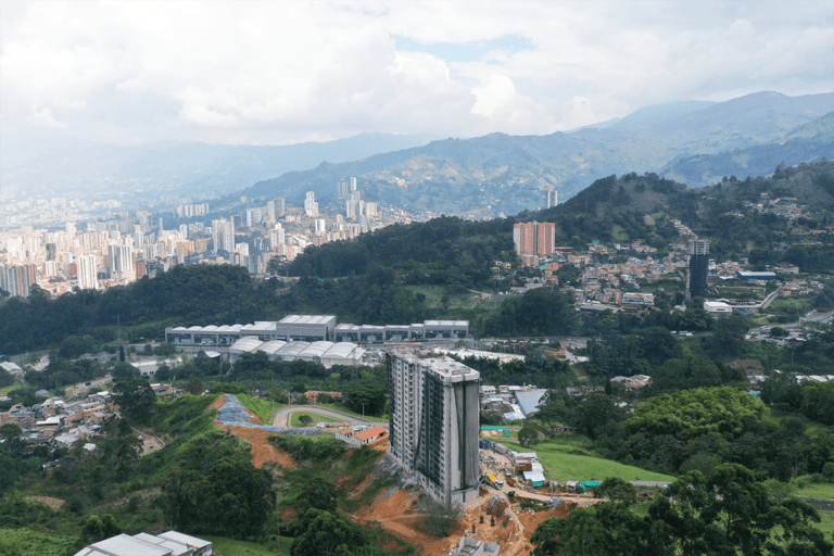Apartamento en venta Pueblo Viejo La Estrella 50 m² terminado