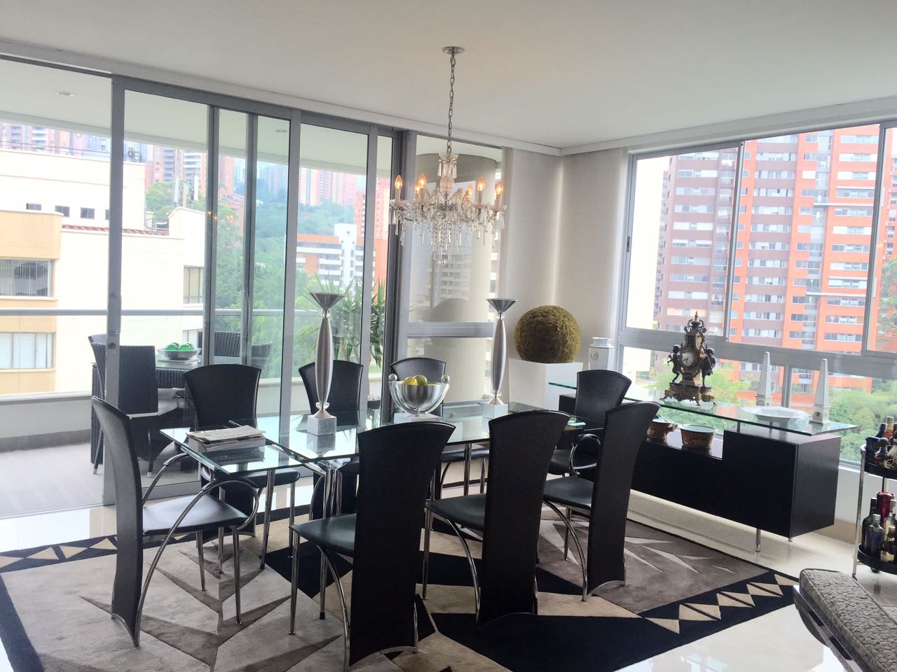Apartamento para la venta en milla de Oro el poblado