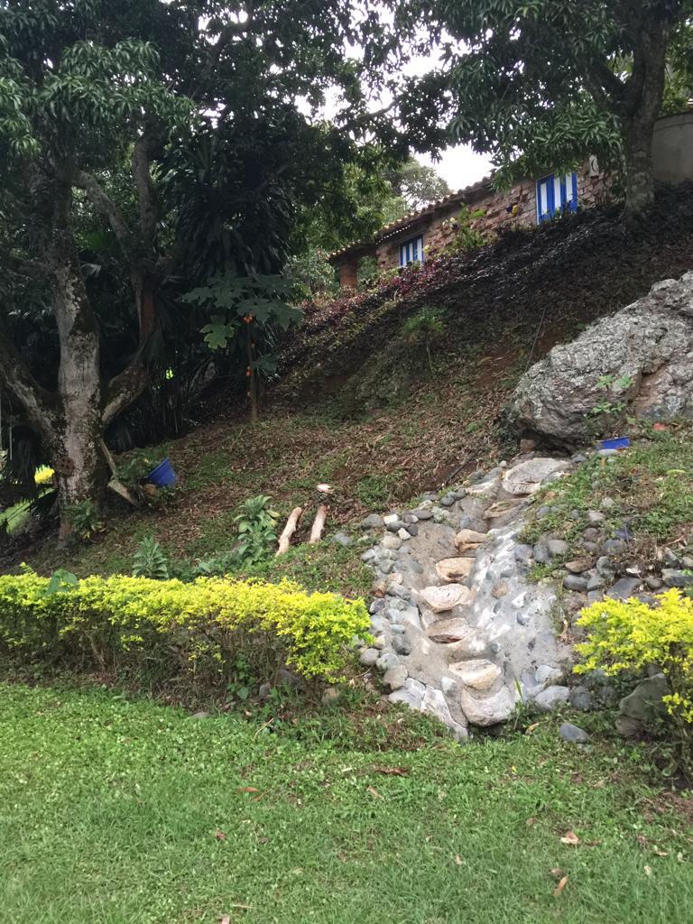 Vencambio Finca con dos casas, vereda de Sopetrán