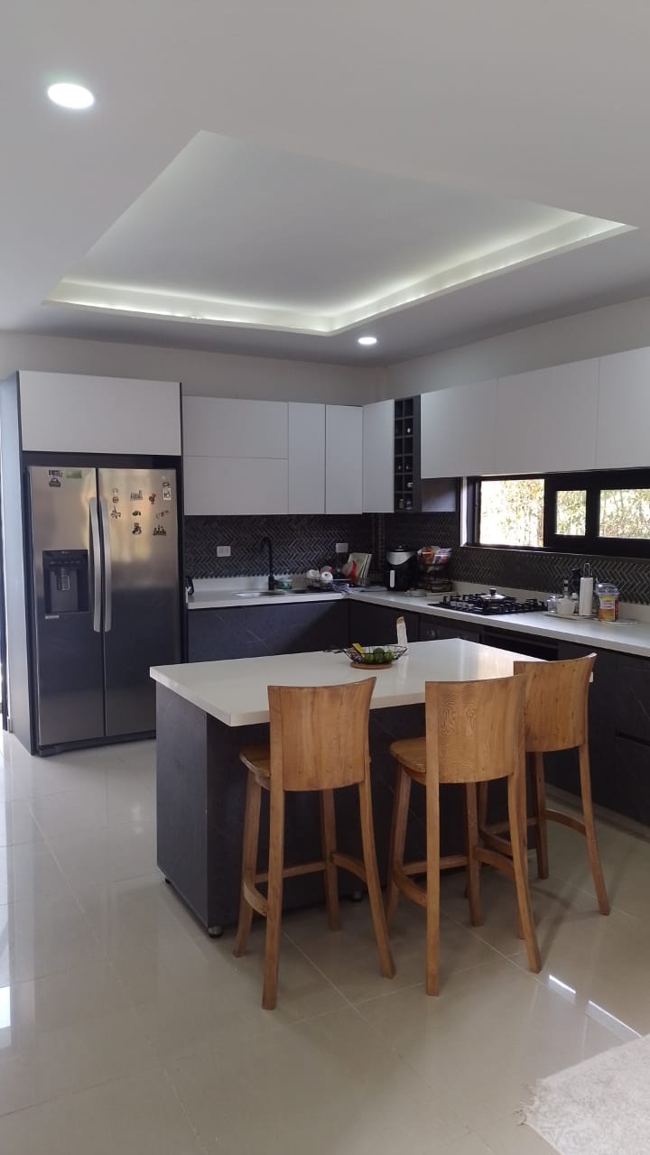 Casa en venta en Loma del Escobero