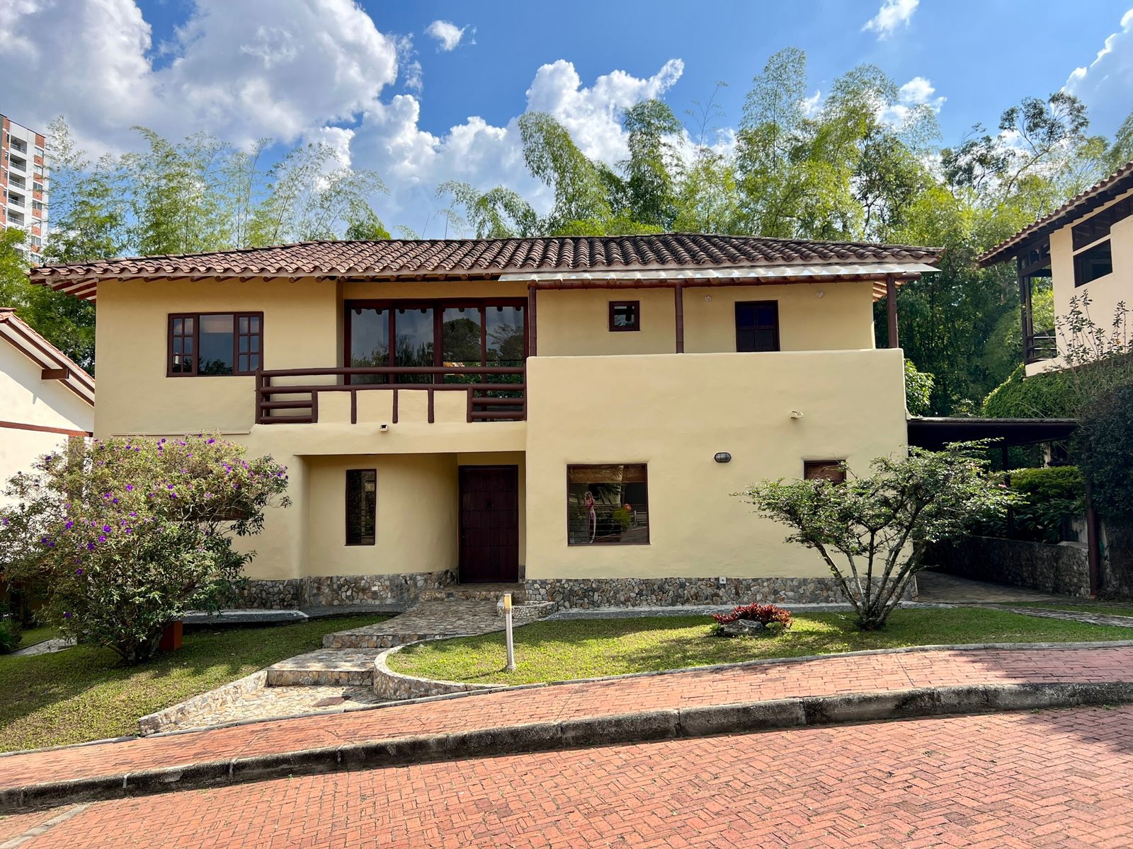 Casa en Venta en La Estrella La Aldea