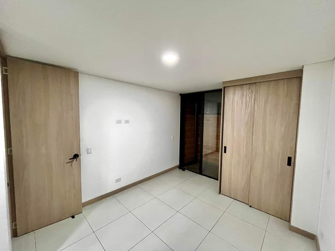 Apartamento en venta Almería - La Castellana