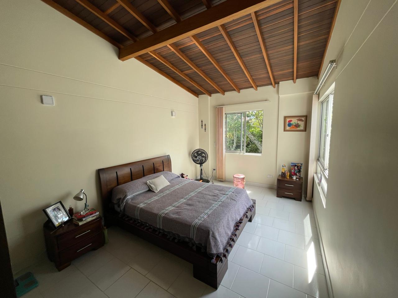 Casa para la venta en La Estrella Cerca del Parque - Antioquia