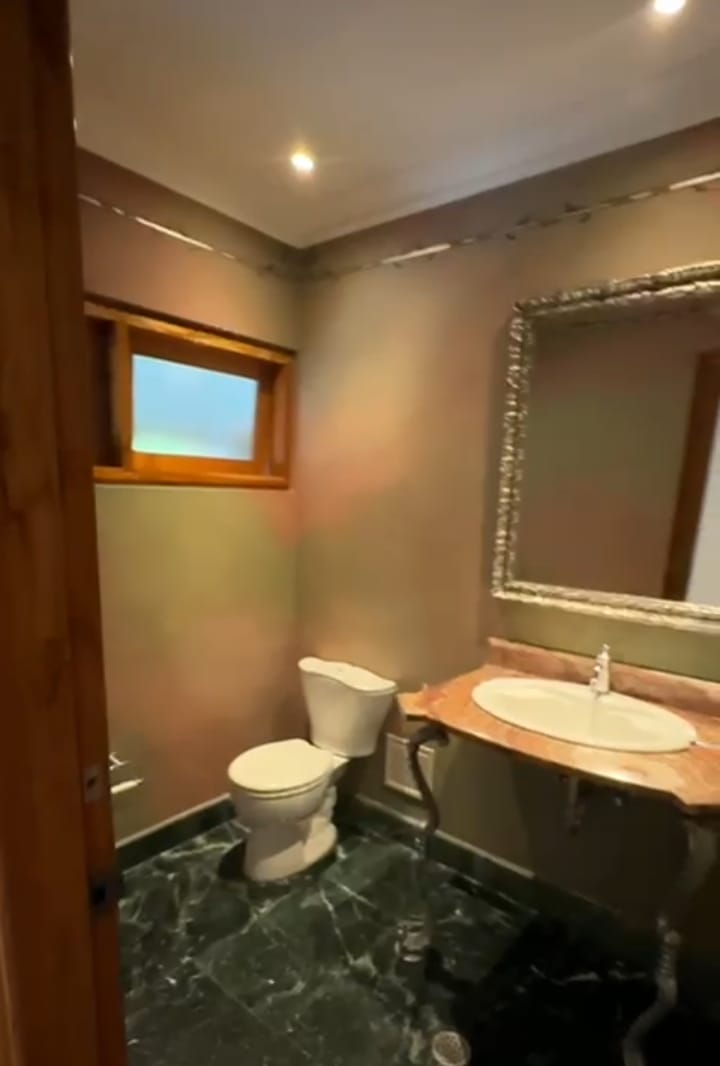 Casa en Venta La Calera El Poblado Medellin