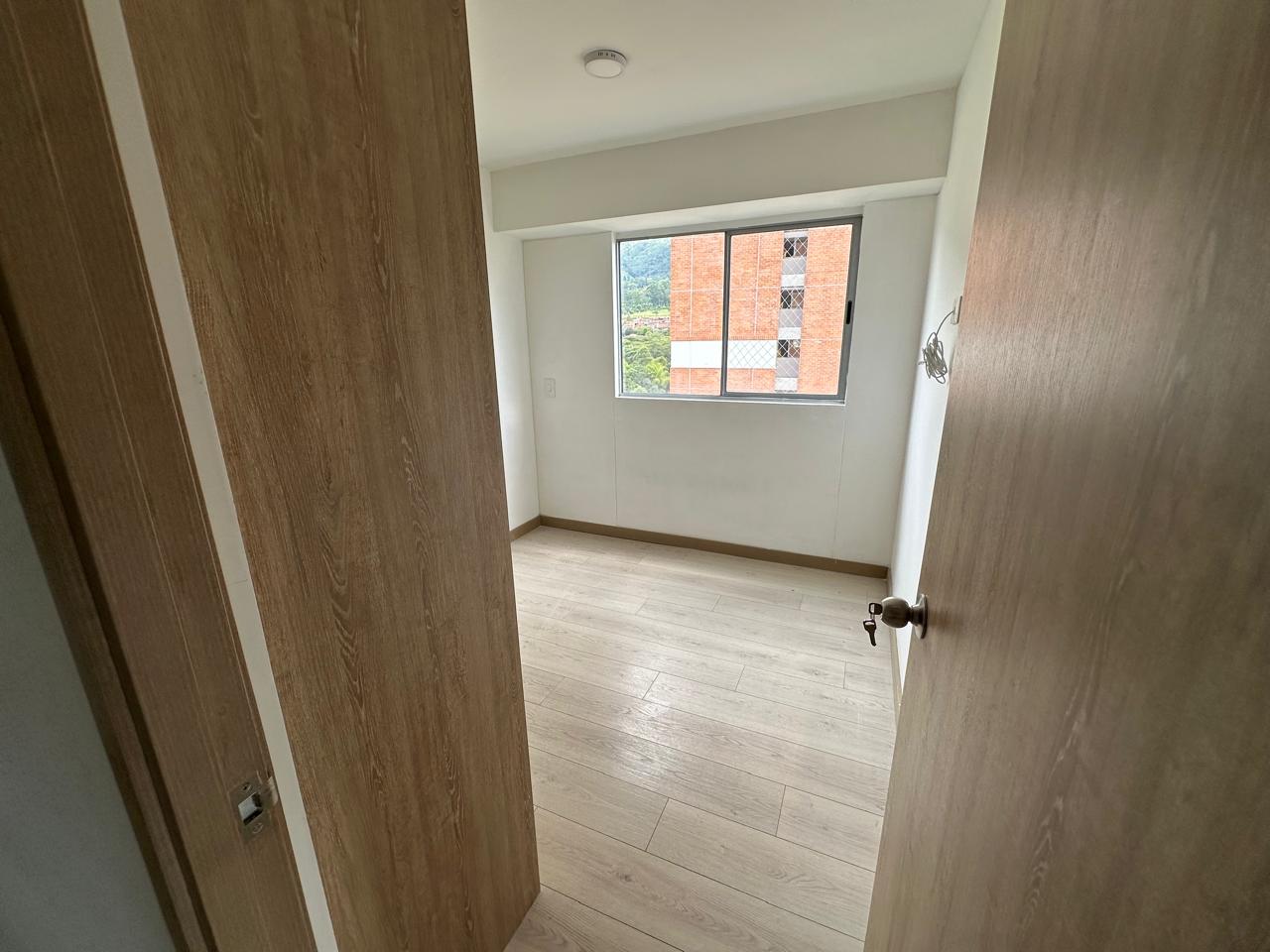 Apartamento para la venta en la Estrella sector Suramerica