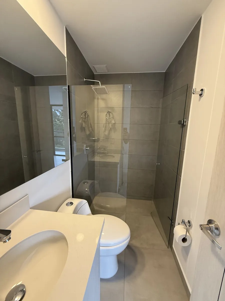 Vendo apartamento Medellín, laureles, los colores