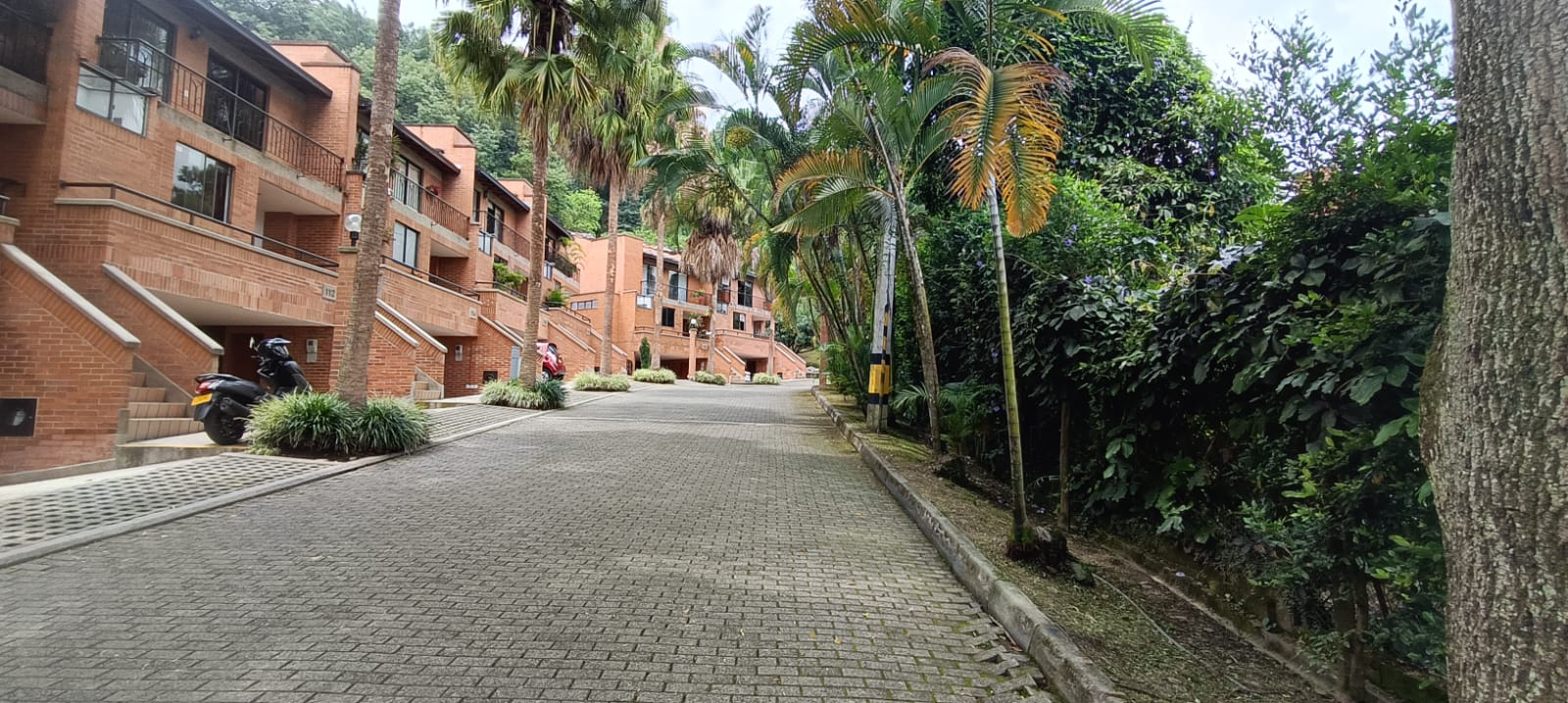 Casa en venta en Envigado lo ma las Brujas