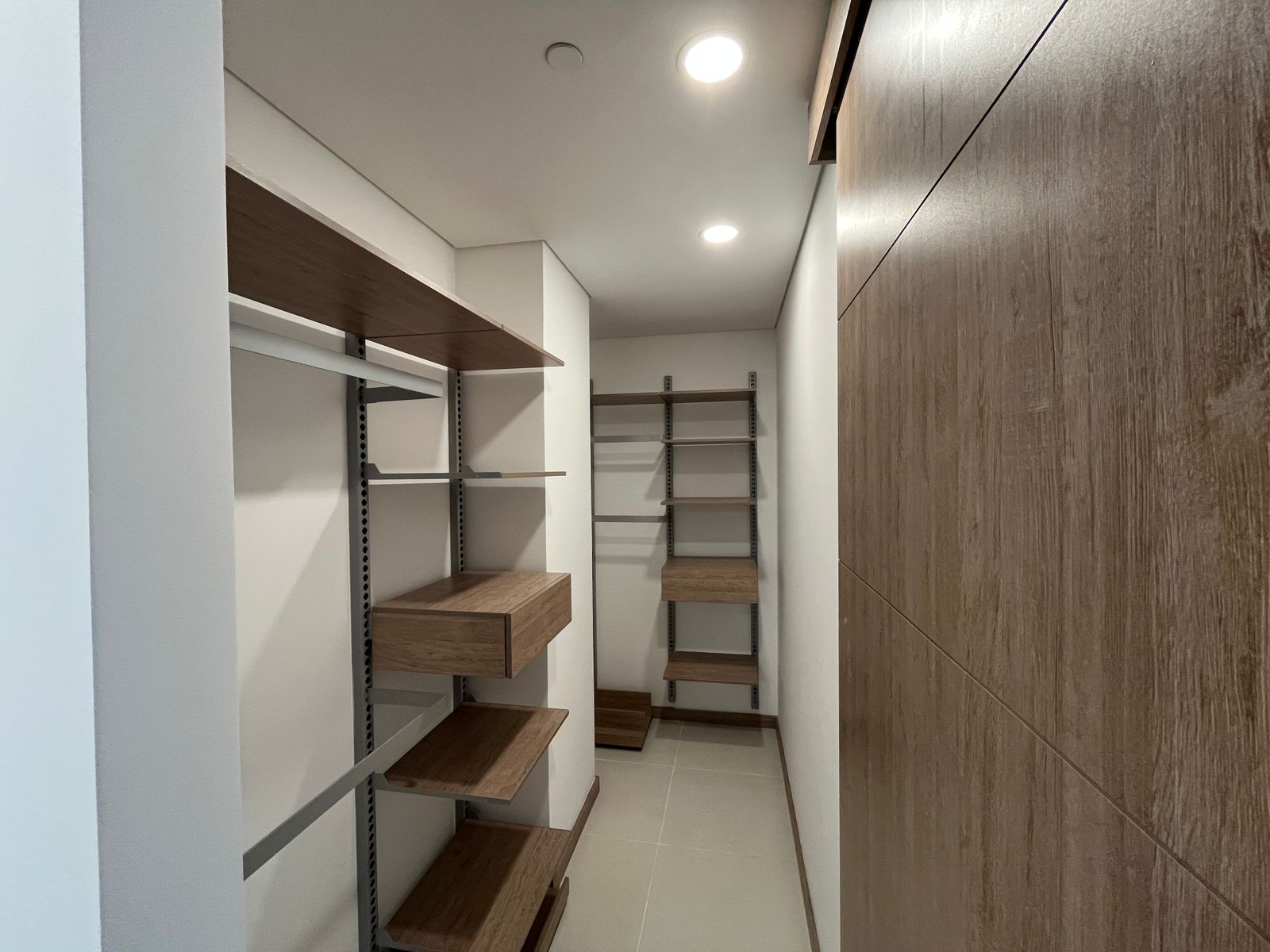 Vendo  Apartamento envigado loma del chocho