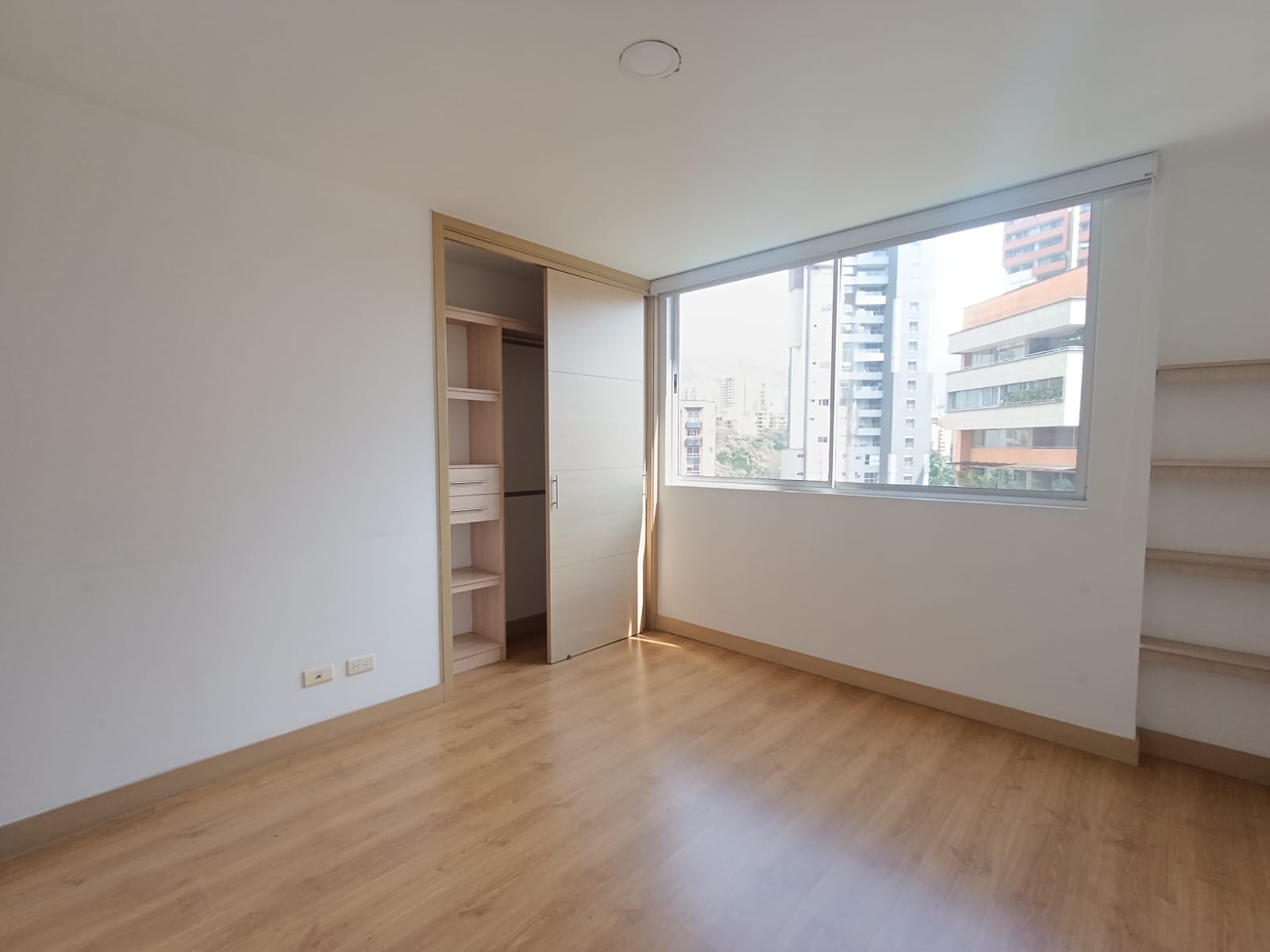 Apartamento en venta en Poblado Milla de Oro Medellin