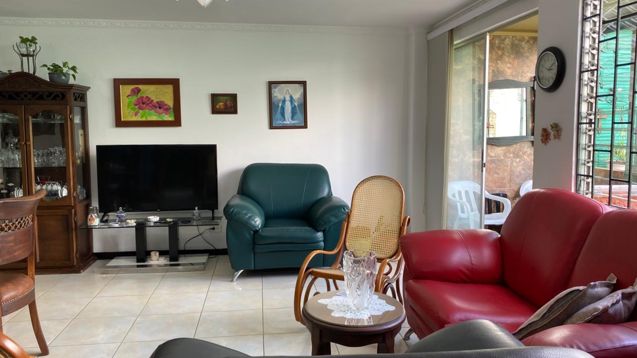 Apartamento para venta en Laureles