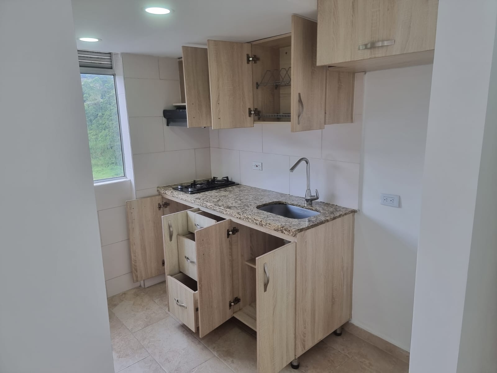 Apartamento en venta en la estrella tablaza