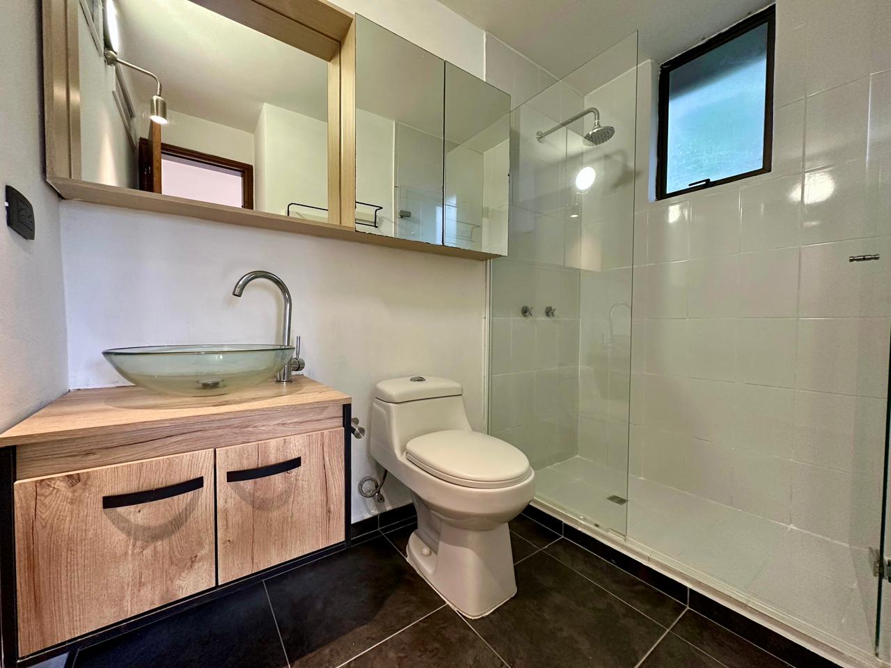 Apartaestudio para arriendo en El Poblado Los Balsos
