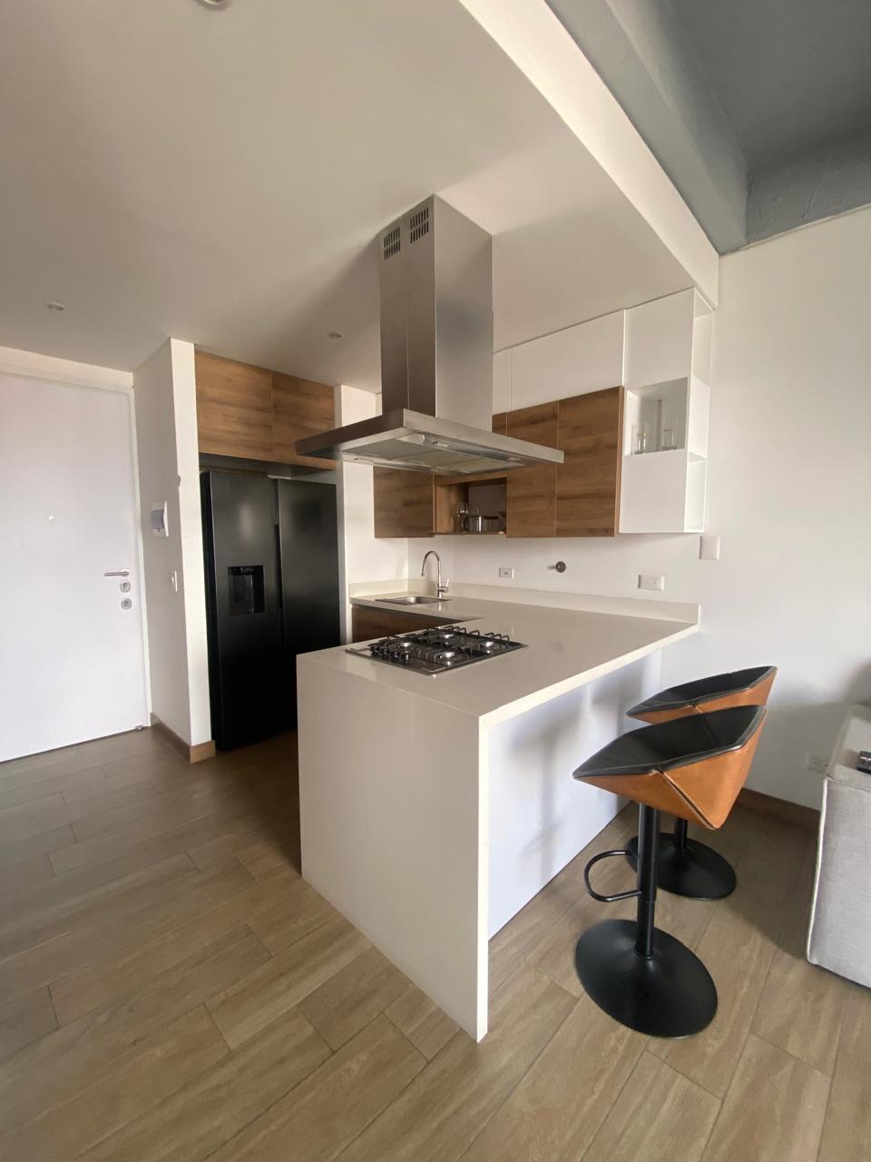 Apartaestudio amoblado para arriendo en Ciudad del Río El Poblado