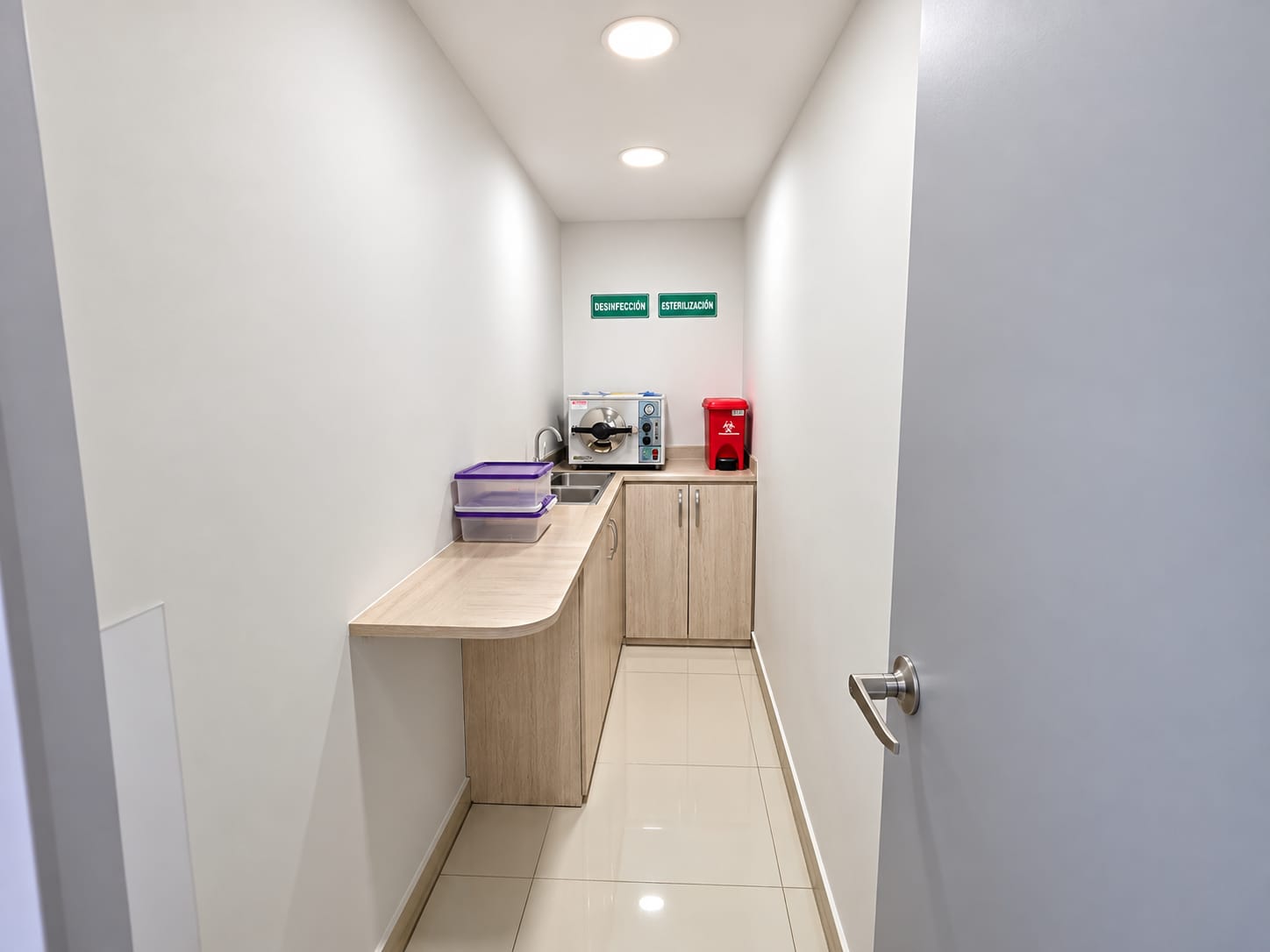 Local comercial en venta Sabaneta – A una cuadra del parque
