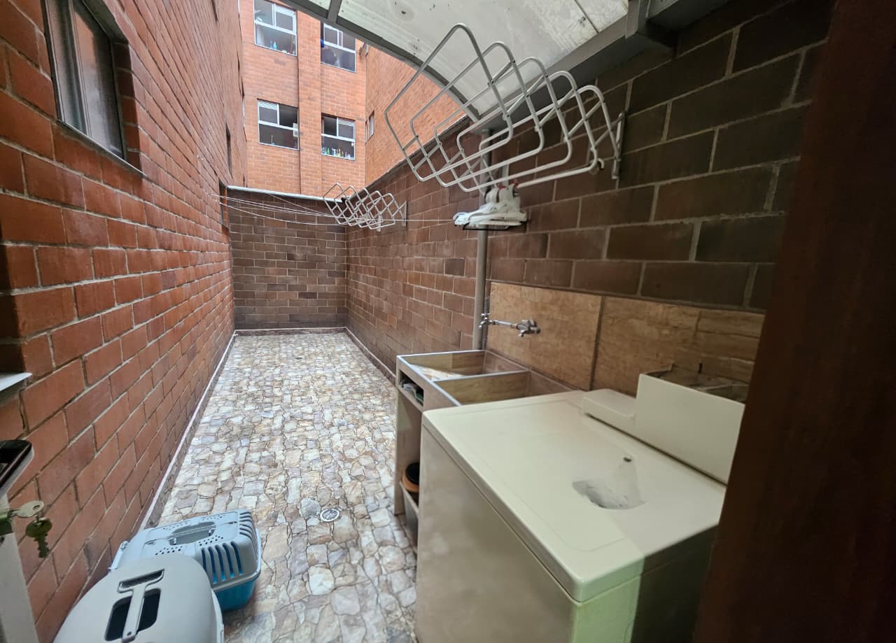 Apartamento para arriendo en Las Antillas Envigado