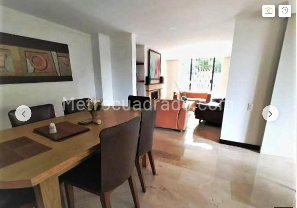 Casa en Venta en Altos del Poblado cerca del CES Medellin