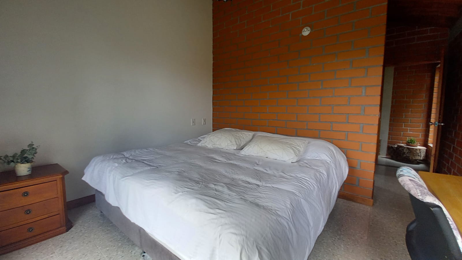 Casa campestre para la venta en Guarne sector La Clarita