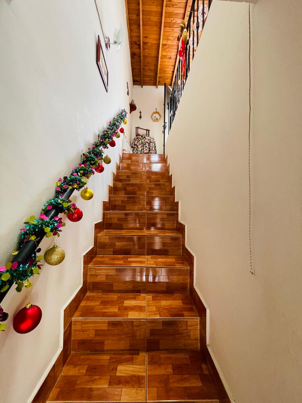 VENDO CASA EN ROBLEDO LOPEZ DE MESA MEDELLIN