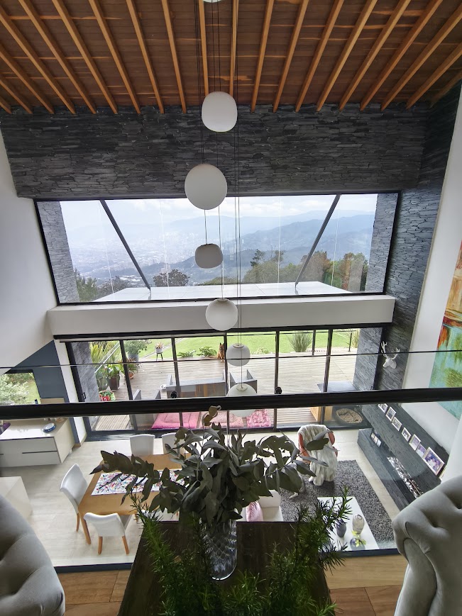 Venta de casa finca en La Estrella La Tablaza