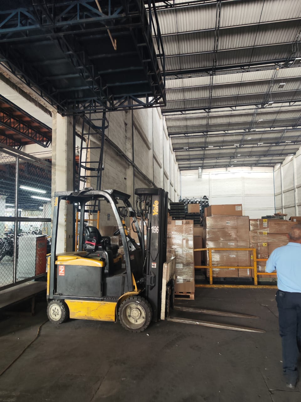 Bodega para venta  cerca de fabricas Unidas