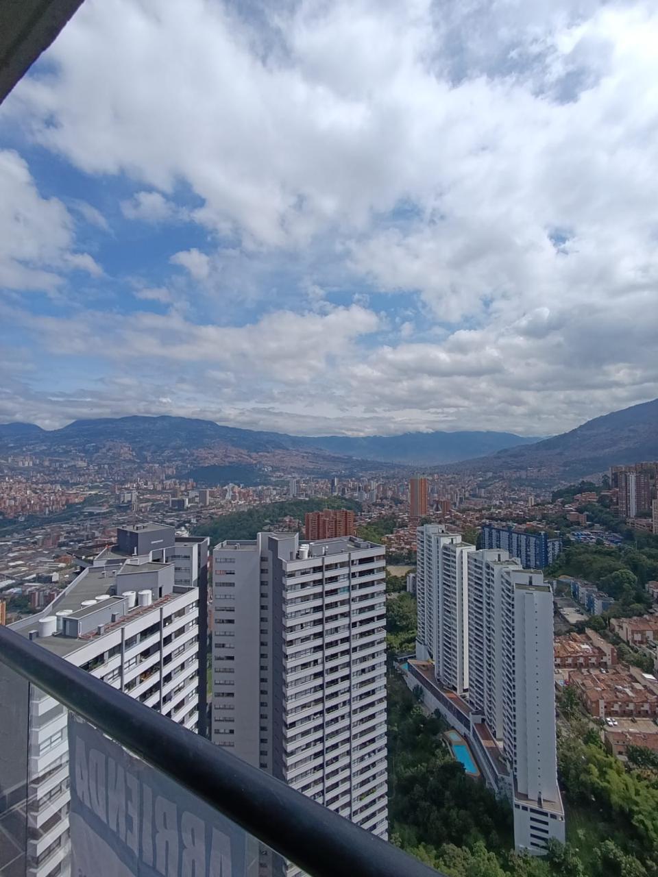 Apartamento para la venta en las Palmas Medellín