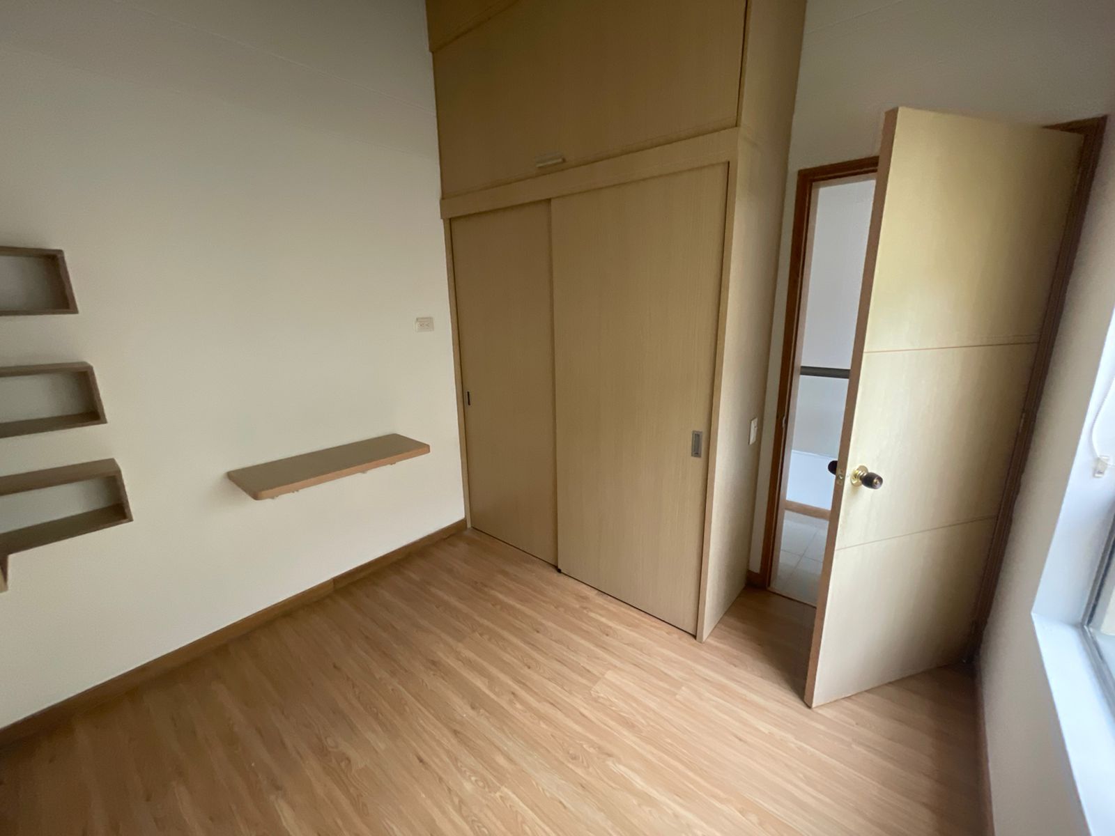 Casa para la venta en La Estrella cerca del Parque Principal