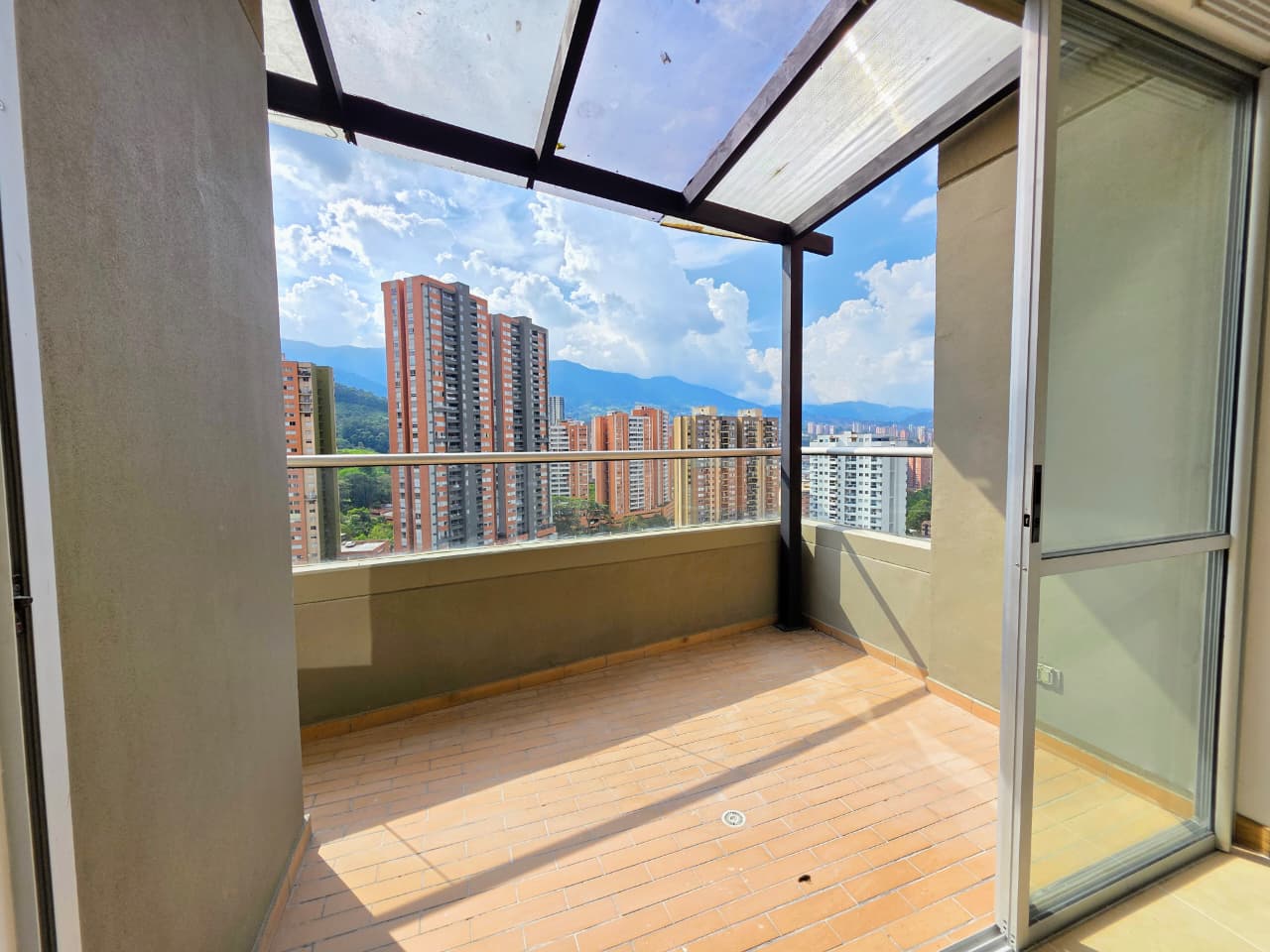 Apartamento en venta en sabaneta san jose parte baja