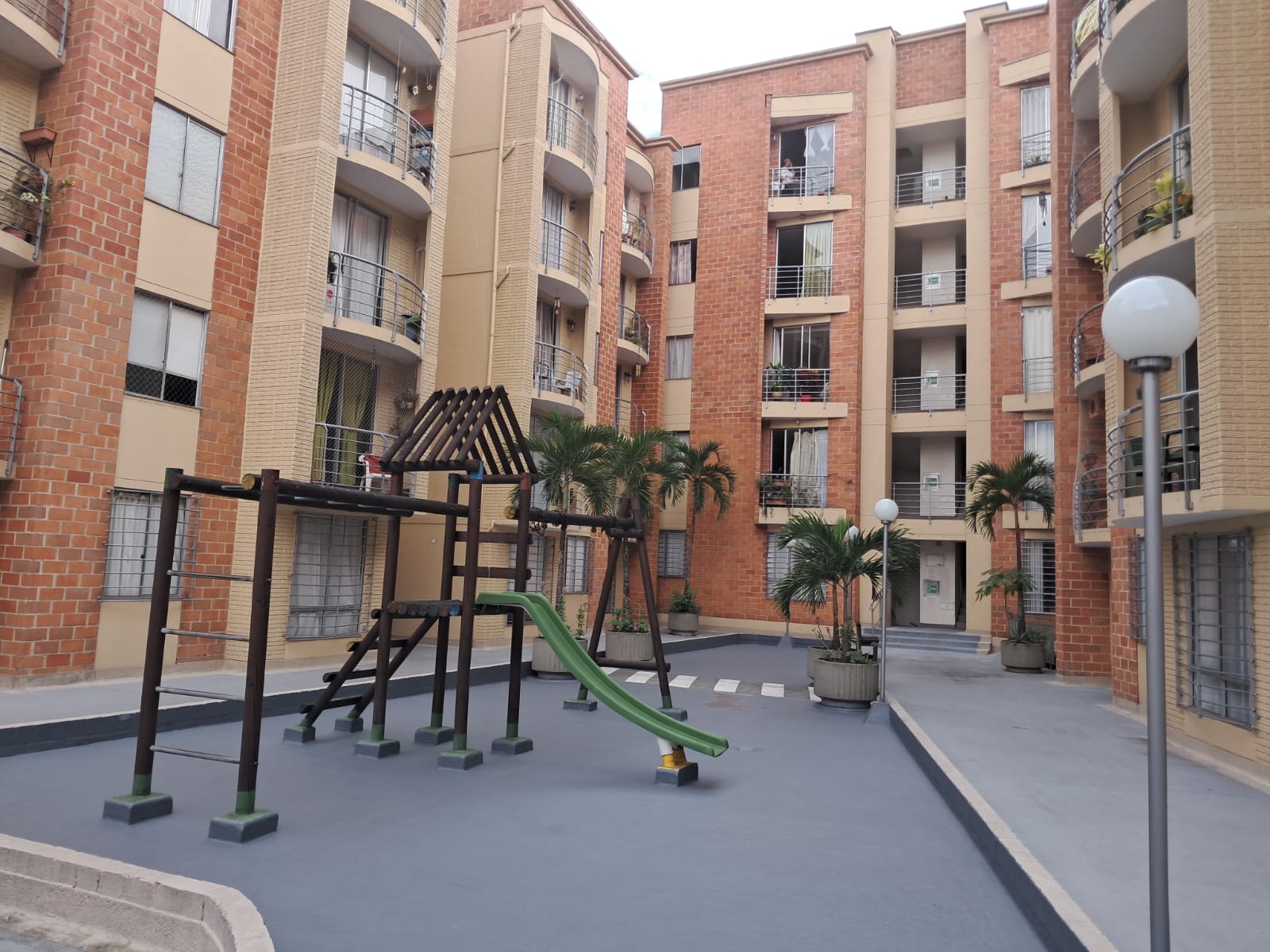 Apartaestudio en Arriendo  en Belén-Malibú- Medellin