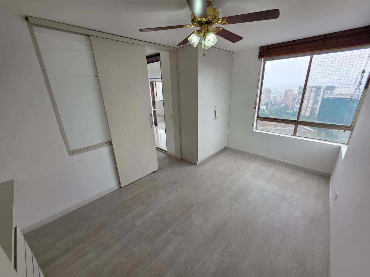 Venta de apartamento en El Poblado Milla de Oro