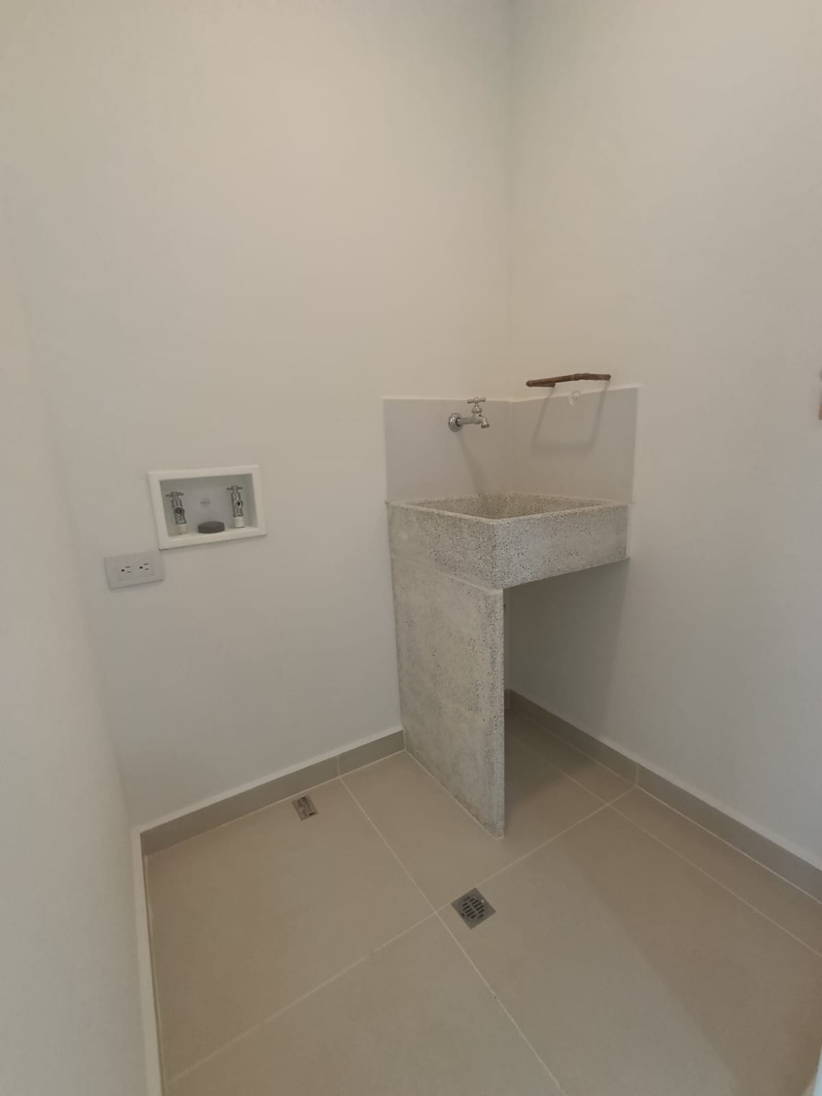 Arriendo apartamento en La Estrella para estrenar