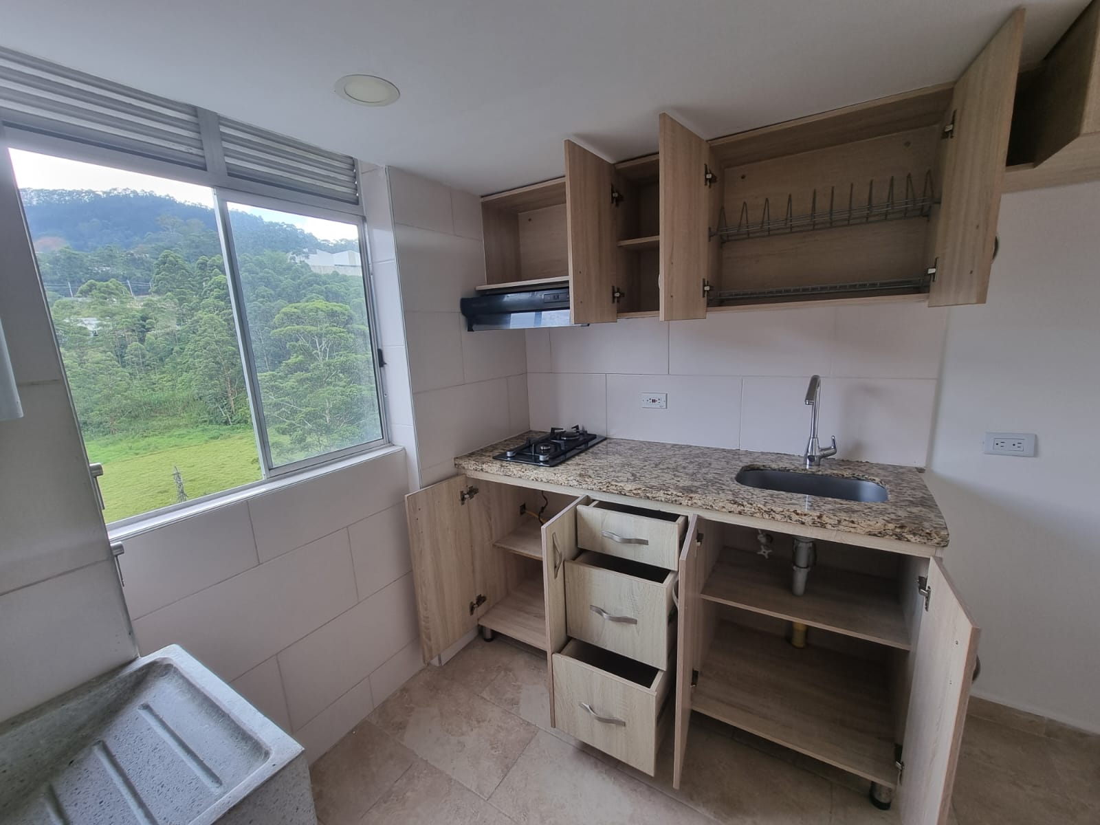 Apartamento en venta en la estrella tablaza