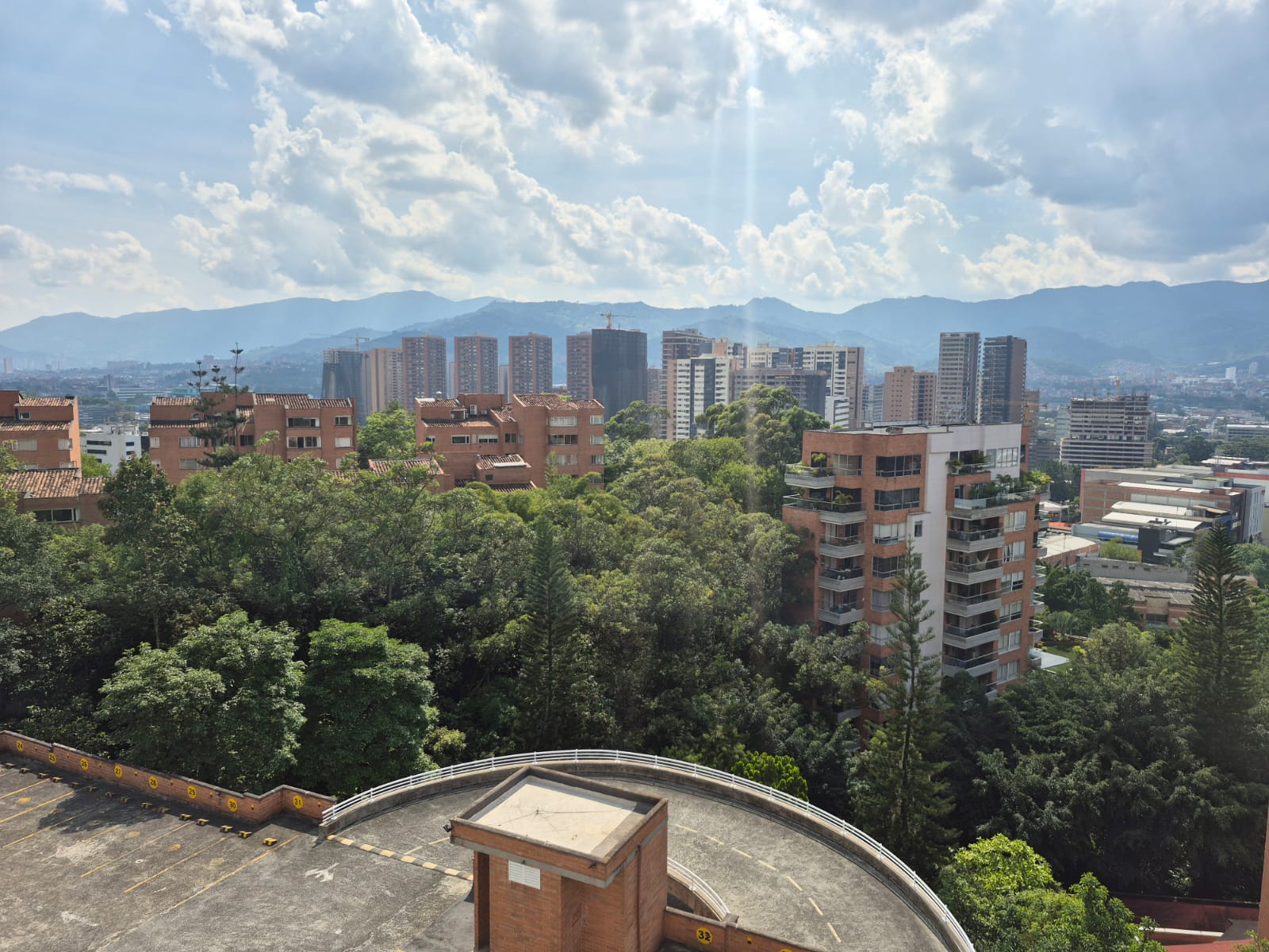 Apartamento en arriendo el Poblado Loma de San Julian