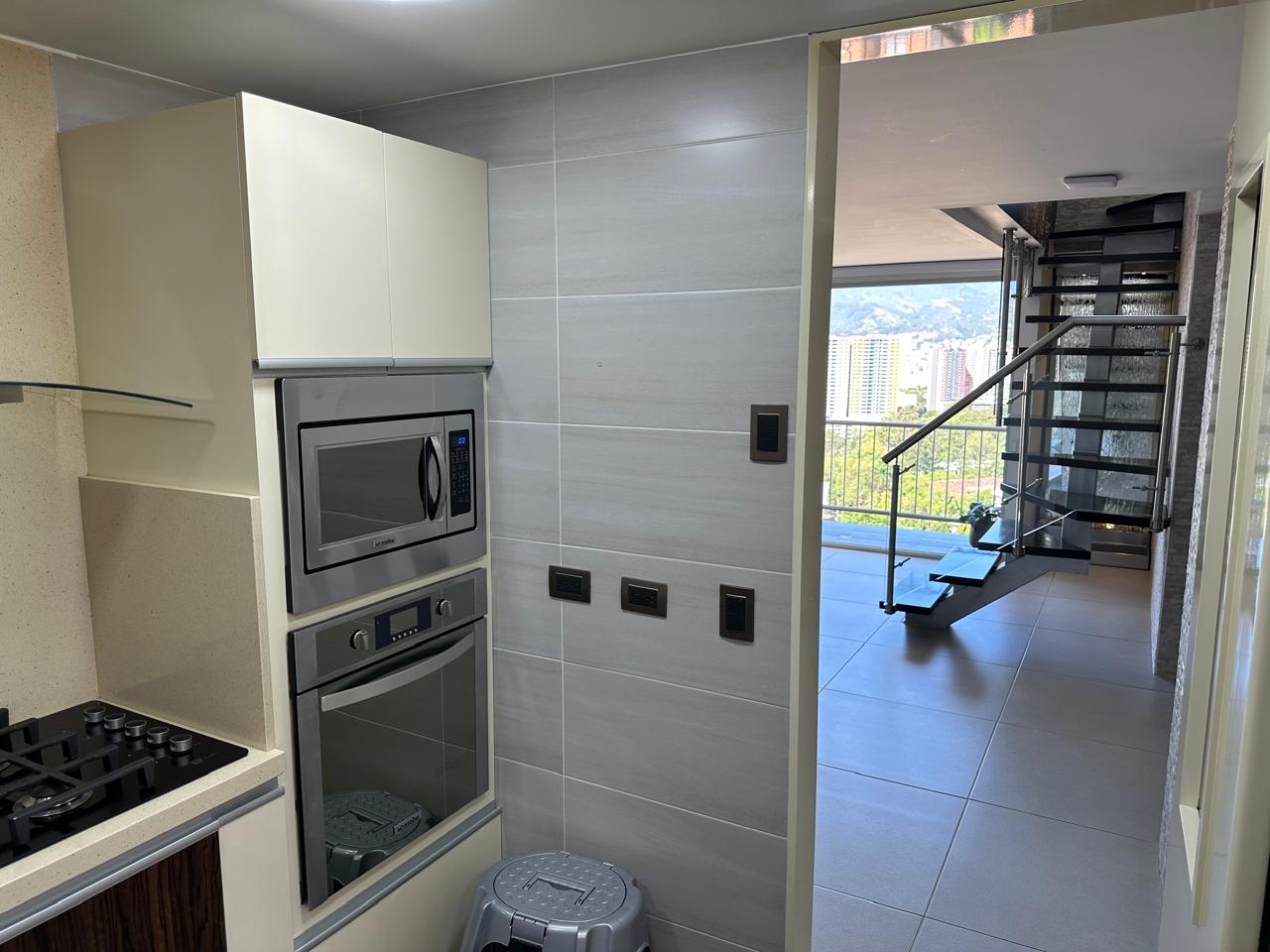 APARTAMENTO DUPLEX EN ARRIENDO SECTOR PILARICA