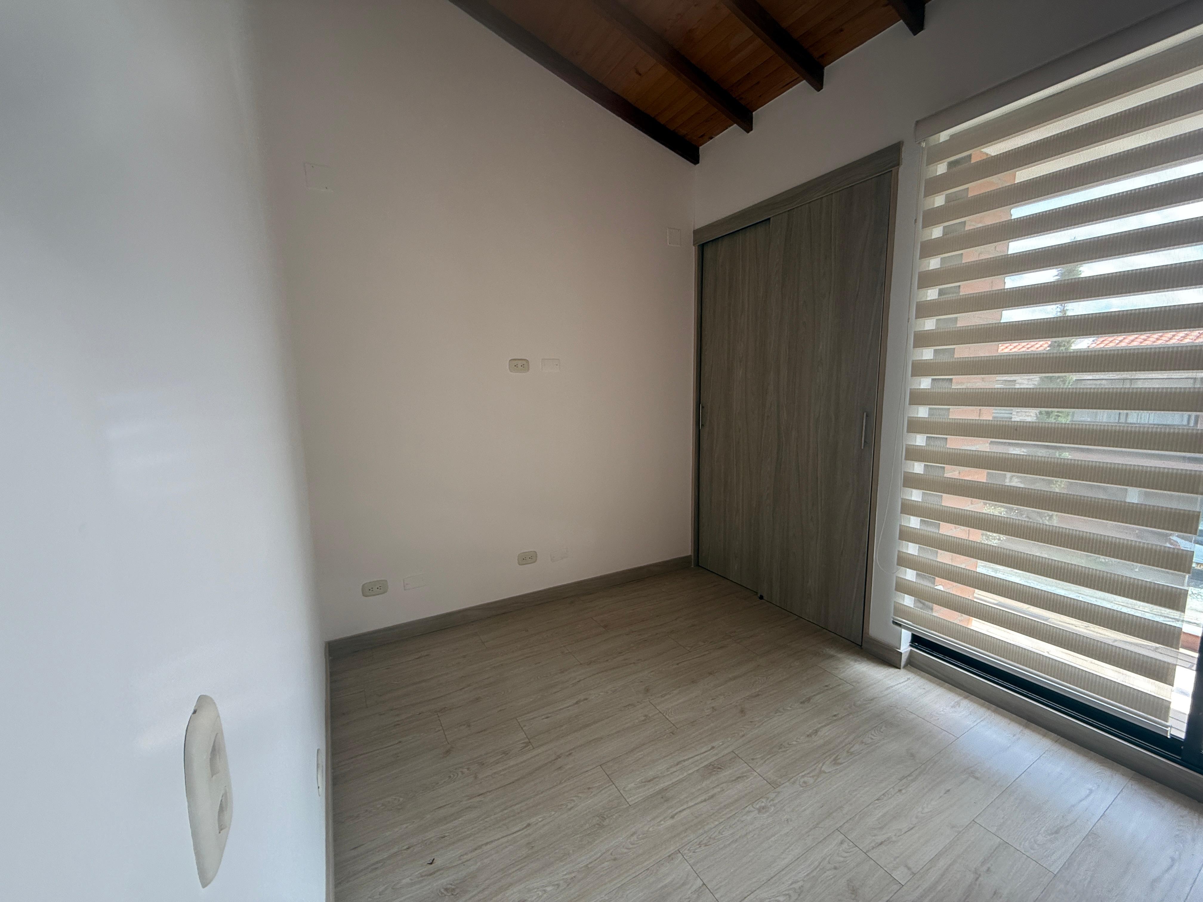 Venta de casa en El Retiro Pantanillo